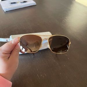 Women’s Oakleys
